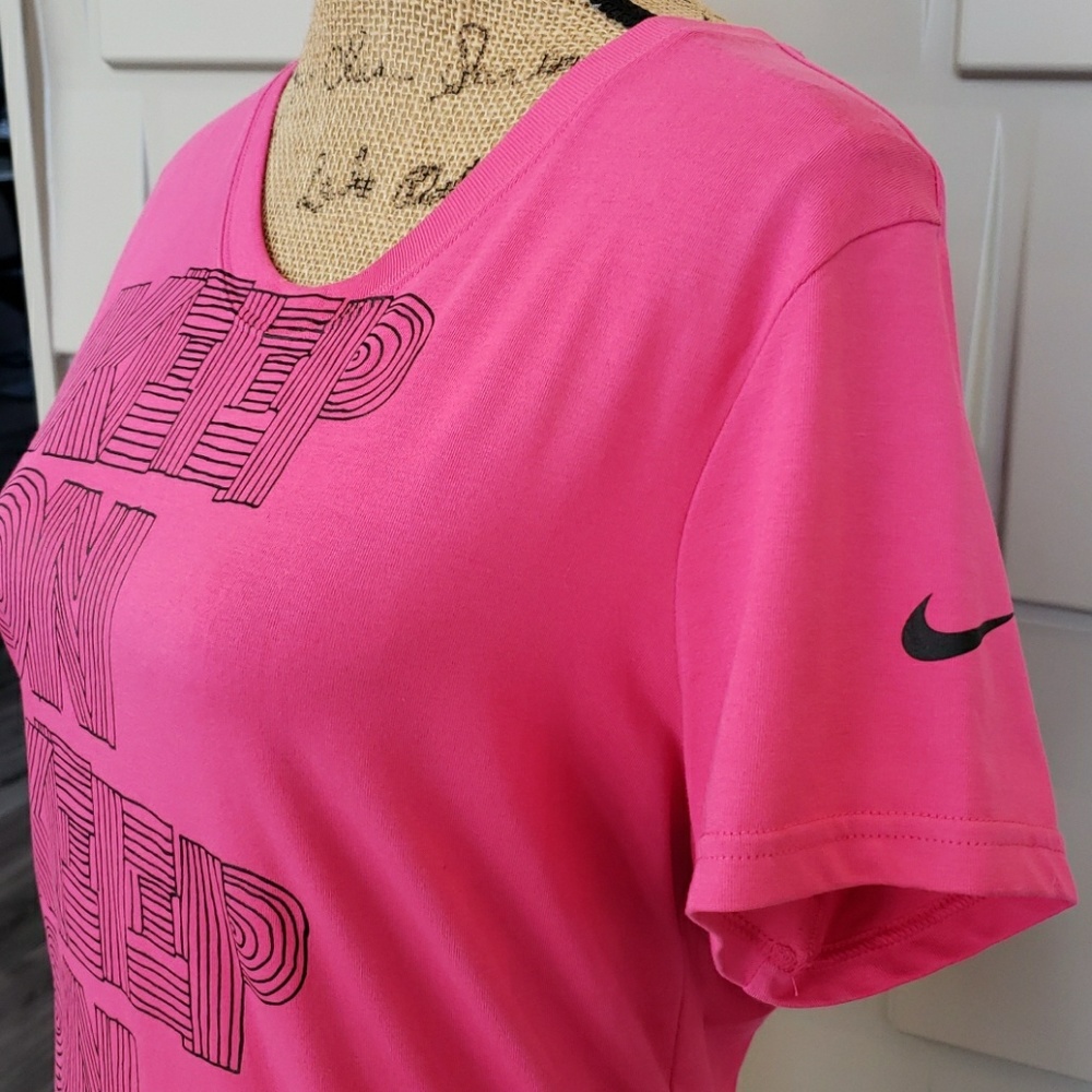 Nike top T shirt pink Dri fit short sleeve round neck Size Large - Picture 3 of 4